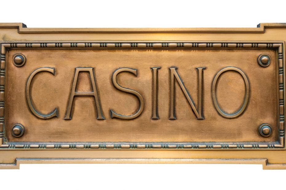 Talon seinään kiinnitettävä casino kyltti